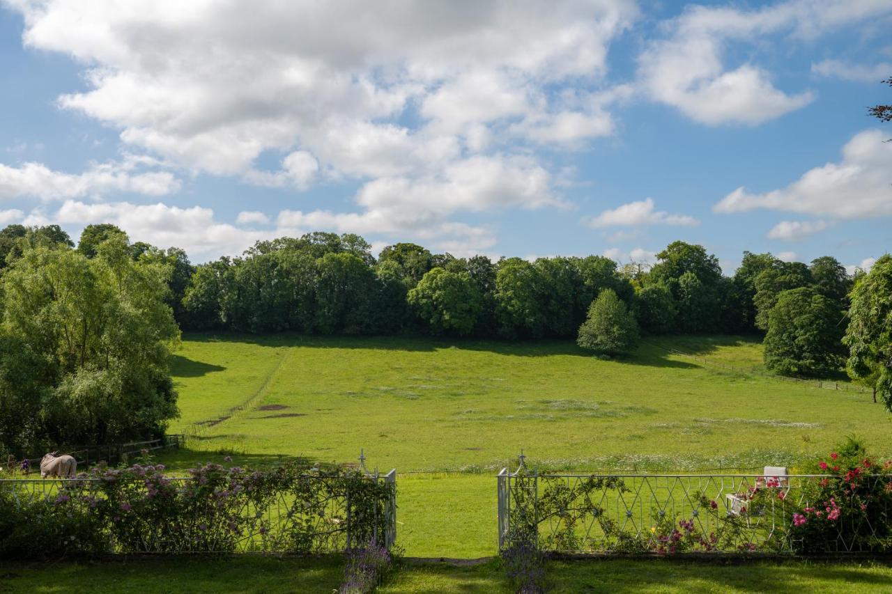 Henge Estate - Restored Manor House, Up To 11 En-Suite Bedrooms Shrewton Экстерьер фото